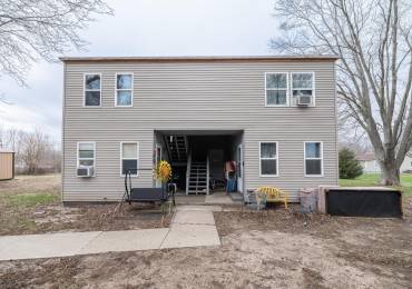 699 FORT Street, Farmington, Illinois, ,Residential Income,For Sale,FORT,RMAPA1264874