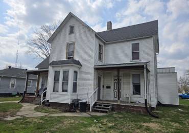 270 AVENUE C Street, Canton, Illinois, ,Residential Income,For Sale,AVENUE C,RMACA1042684