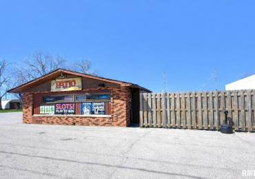1585 MONMOUTH Boulevard, Galesburg, Illinois, ,Commercial Sale,For Sale,MONMOUTH,RMACA1042740
