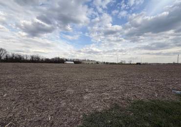 400 & 403 Lumbertown Road, Normal, Illinois, ,Commercial Sale,For Sale,Lumbertown,RMAPA1265557