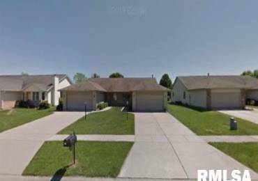 212 EAGLE RIDGE Court, Chatham, Illinois, 2 Bedrooms Bedrooms, ,2 BathroomsBathrooms,Residential Lease,For Rent,EAGLE RIDGE,RMACA1042996