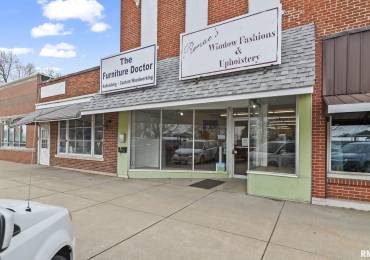 145 2ND Street, Girard, Illinois, ,Commercial Sale,For Sale,2ND,RMACA1043042