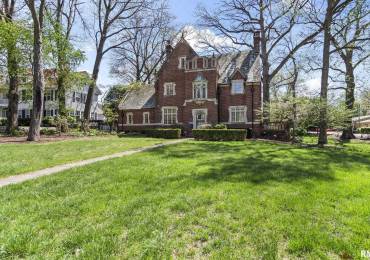 1050 WILLIAMS Boulevard, Springfield, Illinois, 6 Bedrooms Bedrooms, ,4 BathroomsBathrooms,Residential,For Sale,WILLIAMS,RMACA1042534