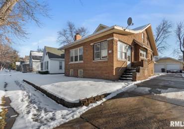 1816 CALLENDER Avenue, Peoria, Illinois, 3 Bedrooms Bedrooms, ,2 BathroomsBathrooms,Residential Lease,For Rent,CALLENDER,RMAPA1265716