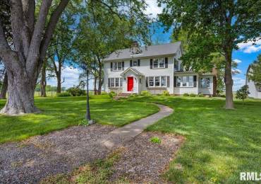 701 PEARL Street, Tremont, Illinois, 5 Bedrooms Bedrooms, ,3 BathroomsBathrooms,Residential,For Sale,PEARL,RMAPA1264506