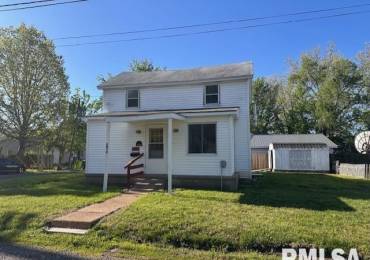 117 CHAMBERS Street, Jacksonville, Illinois, 3 Bedrooms Bedrooms, ,2 BathroomsBathrooms,Residential,For Sale,CHAMBERS,RMACA1043263