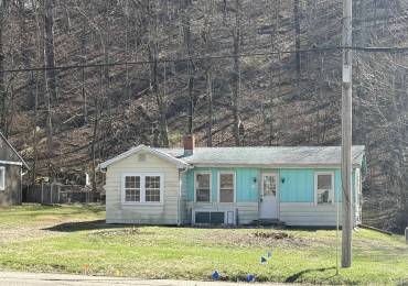 1334 MEADOW Avenue, East Peoria, Illinois, 3 Bedrooms Bedrooms, ,1 BathroomBathrooms,Residential,For Sale,MEADOW,RMAPA1265981