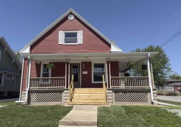 801 MARKET Street, Taylorville, Illinois, 3 Bedrooms Bedrooms, ,1 BathroomBathrooms,Residential,For Sale,MARKET,RMACA1043294