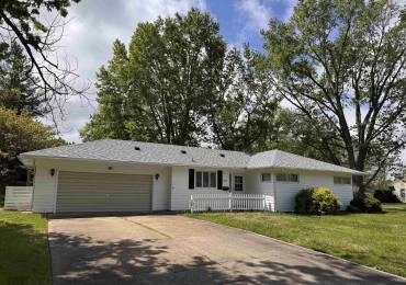 731 MADELYN Avenue, Macomb, Illinois, 3 Bedrooms Bedrooms, ,1 BathroomBathrooms,Residential,For Sale,MADELYN,RMAPA1266012