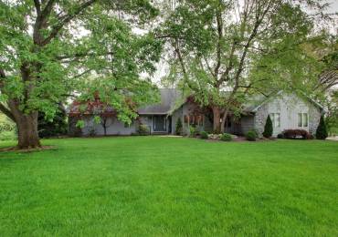 4034 MARIAN Street, Quincy, Illinois, 4 Bedrooms Bedrooms, ,3 BathroomsBathrooms,Residential,For Sale,MARIAN,RMACA1043343