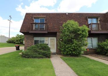 4124 WESTPORT Court, Peoria, Illinois, 2 Bedrooms Bedrooms, ,1 BathroomBathrooms,Residential,For Sale,WESTPORT,RMAPA1266042