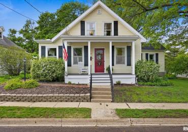 110 ELM Street, Washington, Illinois, 3 Bedrooms Bedrooms, ,1 BathroomBathrooms,Residential,For Sale,ELM,RMAPA1266043