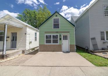 1320 11TH Street, Quincy, Illinois, 1 Bedroom Bedrooms, ,1 BathroomBathrooms,Residential,For Sale,11TH,RMACA1043344