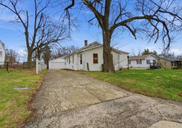 5312 MONTCLAIR Avenue, Peoria Heights, Illinois, 2 Bedrooms Bedrooms, ,1 BathroomBathrooms,Residential,For Sale,MONTCLAIR,RMAPA1264898