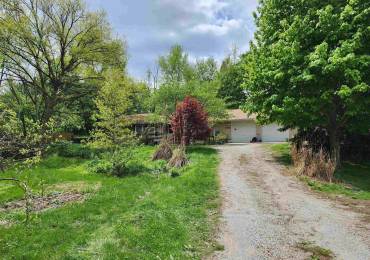 500 Claypool Street, Cantrall, Illinois, 2 Bedrooms Bedrooms, ,1 BathroomBathrooms,Residential,For Sale,Claypool,RMACA1043381