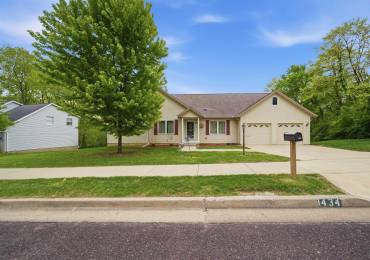 1434 TIFFANY Drive, Peoria, Illinois, 6 Bedrooms Bedrooms, ,3 BathroomsBathrooms,Residential,For Sale,TIFFANY,RMAPA1266117