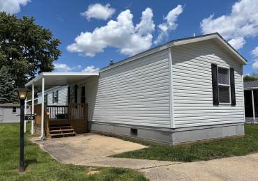 1515 LINCOLN Avenue, Springfield, Illinois, 3 Bedrooms Bedrooms, ,2 BathroomsBathrooms,Manufactured In Park,For Sale,LINCOLN,RMACA1043583