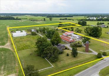 1807 MAIN Street, Marion, Illinois, ,Residential Income,For Sale,MAIN,RMAPA1266538