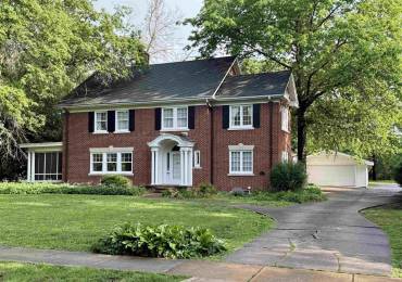 237 PARK LANE Drive, Galesburg, Illinois, 5 Bedrooms Bedrooms, ,3 BathroomsBathrooms,Residential,For Sale,PARK LANE,RMACA1043813