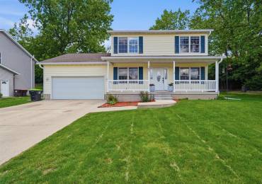 101 TULIP Drive, Mackinaw, Illinois, 4 Bedrooms Bedrooms, ,3 BathroomsBathrooms,Residential,For Sale,TULIP,RMAPA1266495