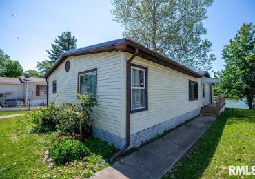 113 LAKEPOINT Drive, Metamora, Illinois, 2 Bedrooms Bedrooms, ,1 BathroomBathrooms,Manufactured In Park,For Sale,LAKEPOINT,RMAPA1266646