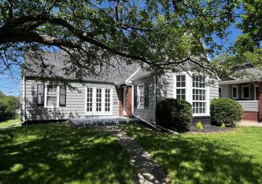 3203 BILTMORE Avenue, Peoria, Illinois, 4 Bedrooms Bedrooms, ,2 BathroomsBathrooms,Residential,For Sale,BILTMORE,RMAPA1266668