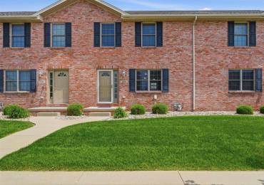 1906 Glenbridge Road, Bloomington, Illinois, 3 Bedrooms Bedrooms, ,2 BathroomsBathrooms,Residential,For Sale,Glenbridge,RMAPA1266683
