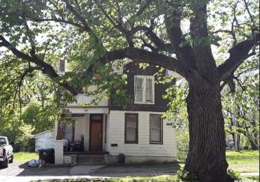 607 LAVEILLE Street, Peoria, Illinois, 4 Bedrooms Bedrooms, ,2 BathroomsBathrooms,Residential,For Sale,LAVEILLE,RMAPA1264432