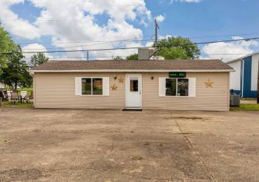 108 4TH Street, Elkville, Illinois, ,Commercial Sale,For Sale,4TH,RMAPA1266889