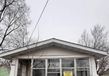 1828 LATROBE Street, Peoria, Illinois, 1 Bedroom Bedrooms, ,1 BathroomBathrooms,Residential,For Sale,LATROBE,RMAPA1264993