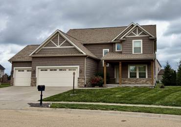 66 WARWICK Circle, Morton, Illinois, 4 Bedrooms Bedrooms, ,3 BathroomsBathrooms,Residential,For Sale,WARWICK,RMAPA1267192