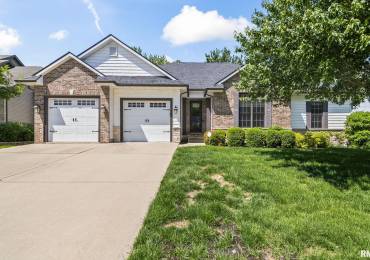 1621 Hoechester Road, Springfield, Illinois, 4 Bedrooms Bedrooms, ,3 BathroomsBathrooms,Residential,For Sale,Hoechester,RMACA1044072