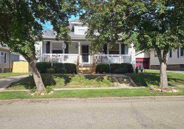517 BAXTER Court, Canton, Illinois, 3 Bedrooms Bedrooms, ,1 BathroomBathrooms,Residential,For Sale,BAXTER,RMAPA1266626