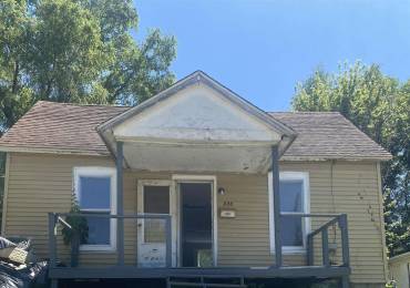 330 BIRCH Street, Canton, Illinois, 1 Bedroom Bedrooms, ,1 BathroomBathrooms,Residential,For Sale,BIRCH,RMAPA1267315