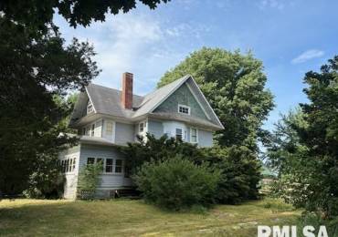 1707 1400th Avenue, Lincoln, Illinois, 4 Bedrooms Bedrooms, ,2 BathroomsBathrooms,Residential,For Sale,1400th,RMACA1044367
