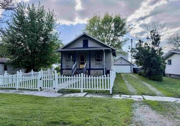 215 FULTON Street, Avon, Illinois, 1 Bedroom Bedrooms, ,1 BathroomBathrooms,Residential,For Sale,FULTON,RMACA1043375