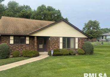 600 Pawn Avenue, Quincy, Illinois, 2 Bedrooms Bedrooms, ,2 BathroomsBathrooms,Residential,For Sale,Pawn,RMACA1044397