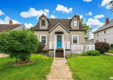 706 MAYWOOD Avenue, Peoria, Illinois, 3 Bedrooms Bedrooms, ,2 BathroomsBathrooms,Residential,For Sale,MAYWOOD,RMAPA1266562