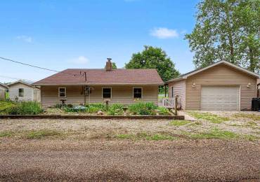11375 MAPLE ISLAND Road, Manito, Illinois, 3 Bedrooms Bedrooms, ,1 BathroomBathrooms,Residential,For Sale,MAPLE ISLAND,RMACA1044401