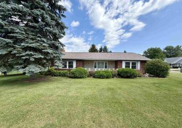 1797 Lake Storey Road, Galesburg, Illinois, 3 Bedrooms Bedrooms, ,2 BathroomsBathrooms,Residential,For Sale,Lake Storey,RMAPA1267394
