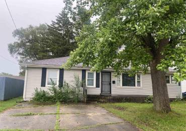 2240 SHERIDAN Road, Peoria, Illinois, 4 Bedrooms Bedrooms, ,1 BathroomBathrooms,Residential,For Sale,SHERIDAN,RMAPA1267404