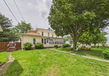 8832 JACKSON Road, Blue Mound, Illinois, 4 Bedrooms Bedrooms, ,1 BathroomBathrooms,Residential,For Sale,JACKSON,RMACA1043792
