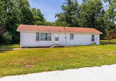 1399 7TH Street, Murphysboro, Illinois, 2 Bedrooms Bedrooms, ,1 BathroomBathrooms,Residential,For Sale,7TH,RMAPA1267468