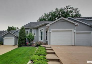 603 Gardendale Drive, Quincy, Illinois, 3 Bedrooms Bedrooms, ,3 BathroomsBathrooms,Residential,For Sale,Gardendale,RMACA1044510