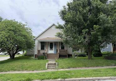 533 7TH Avenue, Canton, Illinois, 3 Bedrooms Bedrooms, ,2 BathroomsBathrooms,Residential,For Sale,7TH,RMAPA1266576