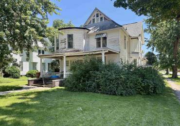 915 BROAD Street, Galesburg, Illinois, ,Residential Income,For Sale,BROAD,RMACA1044589