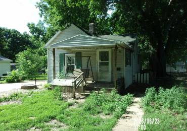 919 NORTH Street, Clinton, Illinois, 2 Bedrooms Bedrooms, ,1 BathroomBathrooms,Residential,For Sale,NORTH,RMACA1044663