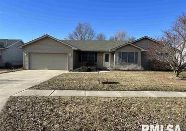 213 APPOMATTOX Drive, Springfield, Illinois, 3 Bedrooms Bedrooms, ,2 BathroomsBathrooms,Residential Lease,For Rent,APPOMATTOX,RMACA1044678