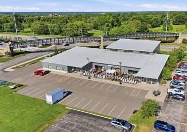 5728 KNOXVILLE Avenue, Peoria, Illinois, ,Commercial Sale,For Sale,KNOXVILLE,RMAPA1267885