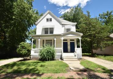 828 GARFIELD, Peoria, Illinois, ,Residential Income,For Sale,GARFIELD,RMAPA1267618